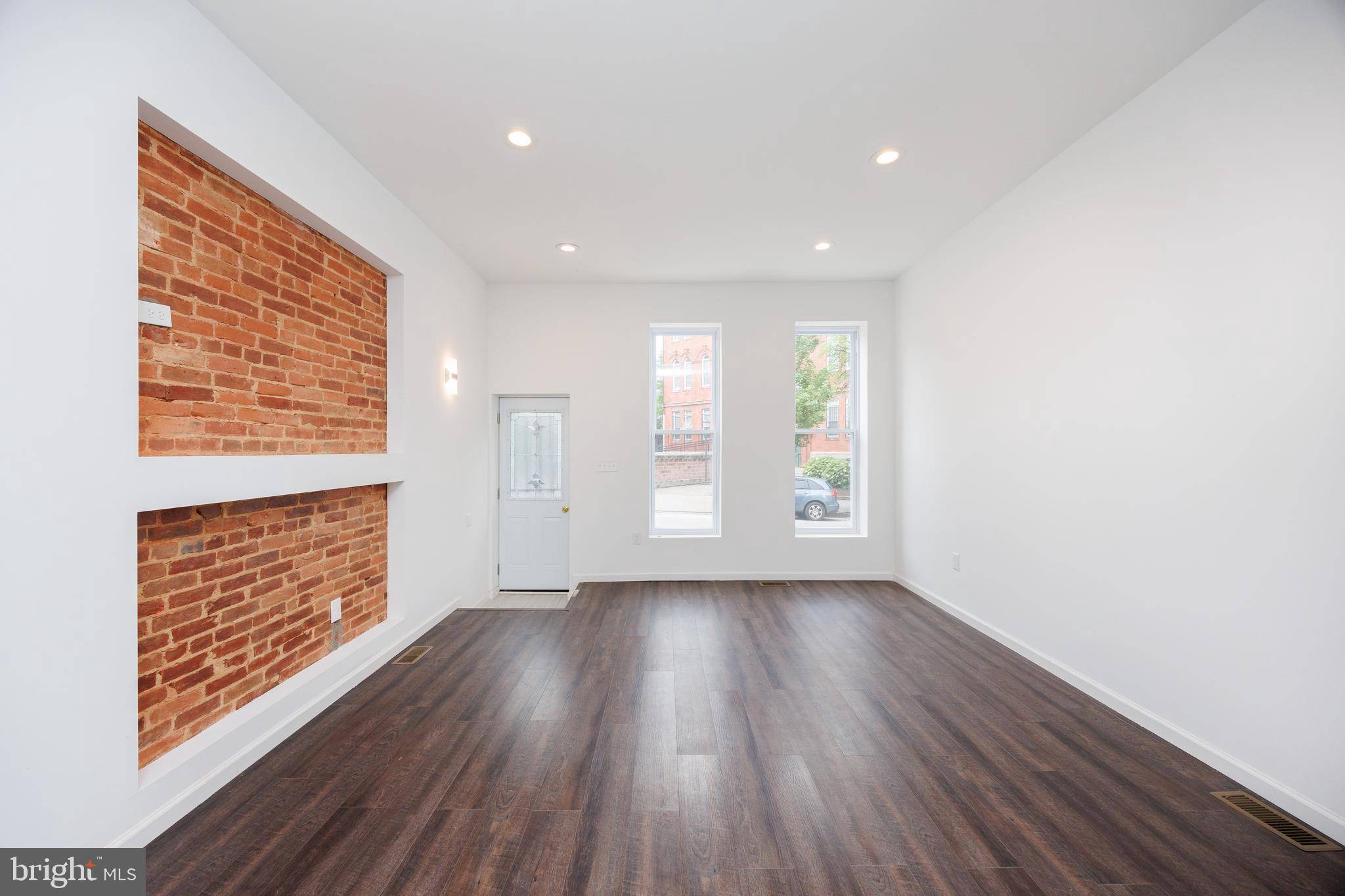 Baltimore, MD 21218,721 E 22ND ST