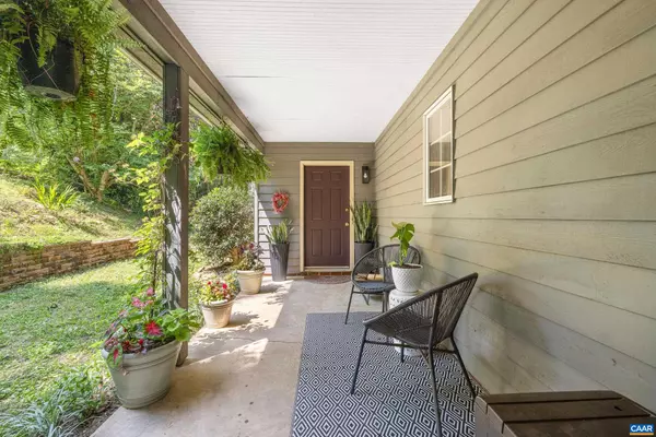 Charlottesville, VA 22902,295 HOMESTEAD LN