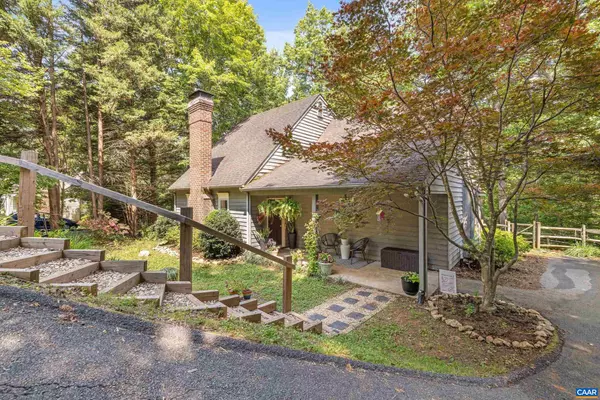 Charlottesville, VA 22902,295 HOMESTEAD LN