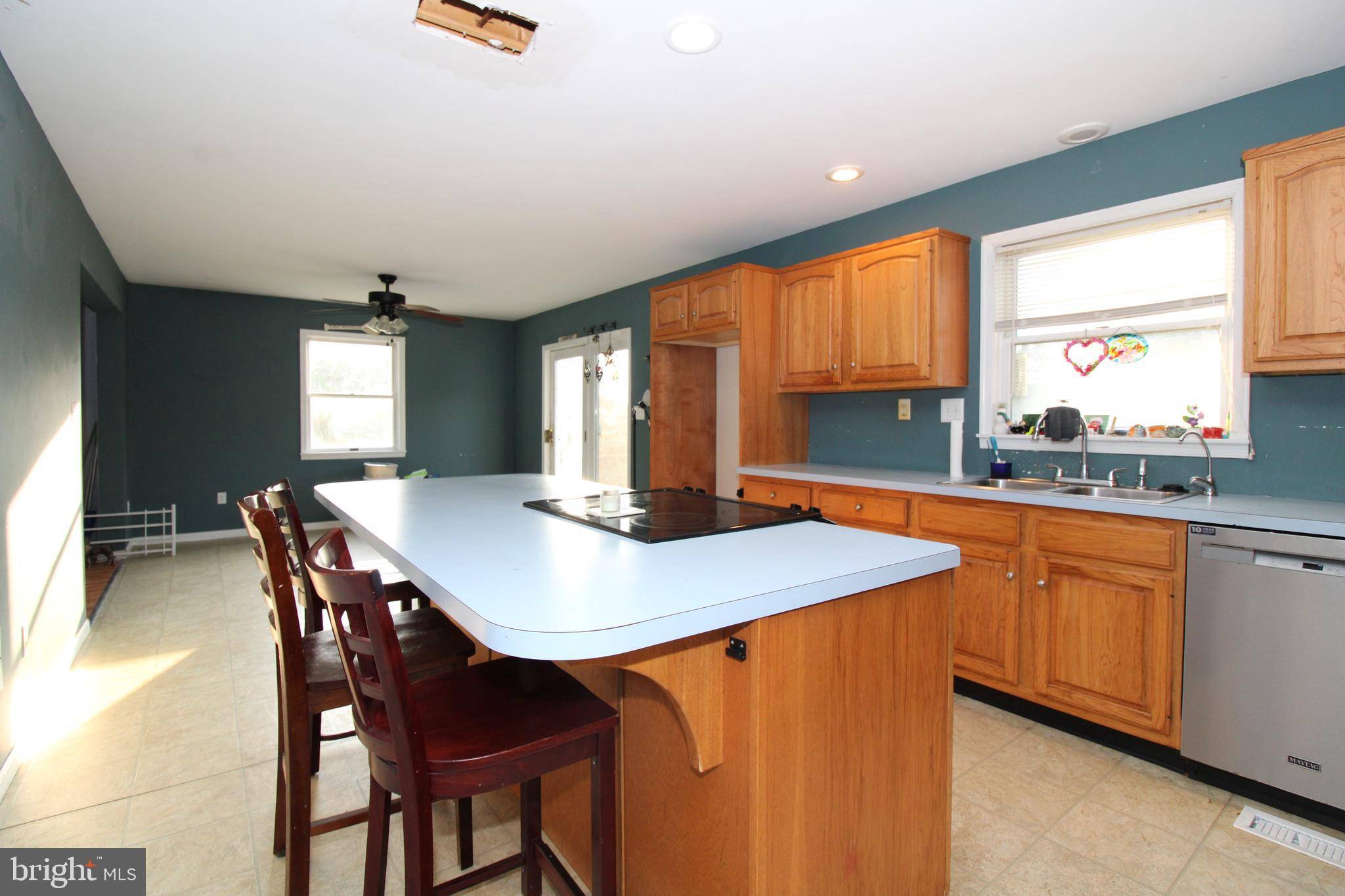 Auburn, PA 17922,711 S STALLION DR