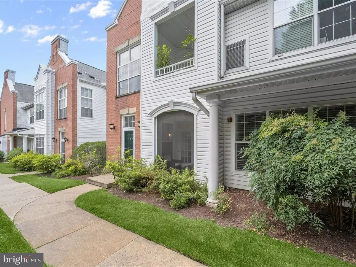 Columbia, MD 21044,10742 SYMPHONY WAY #103