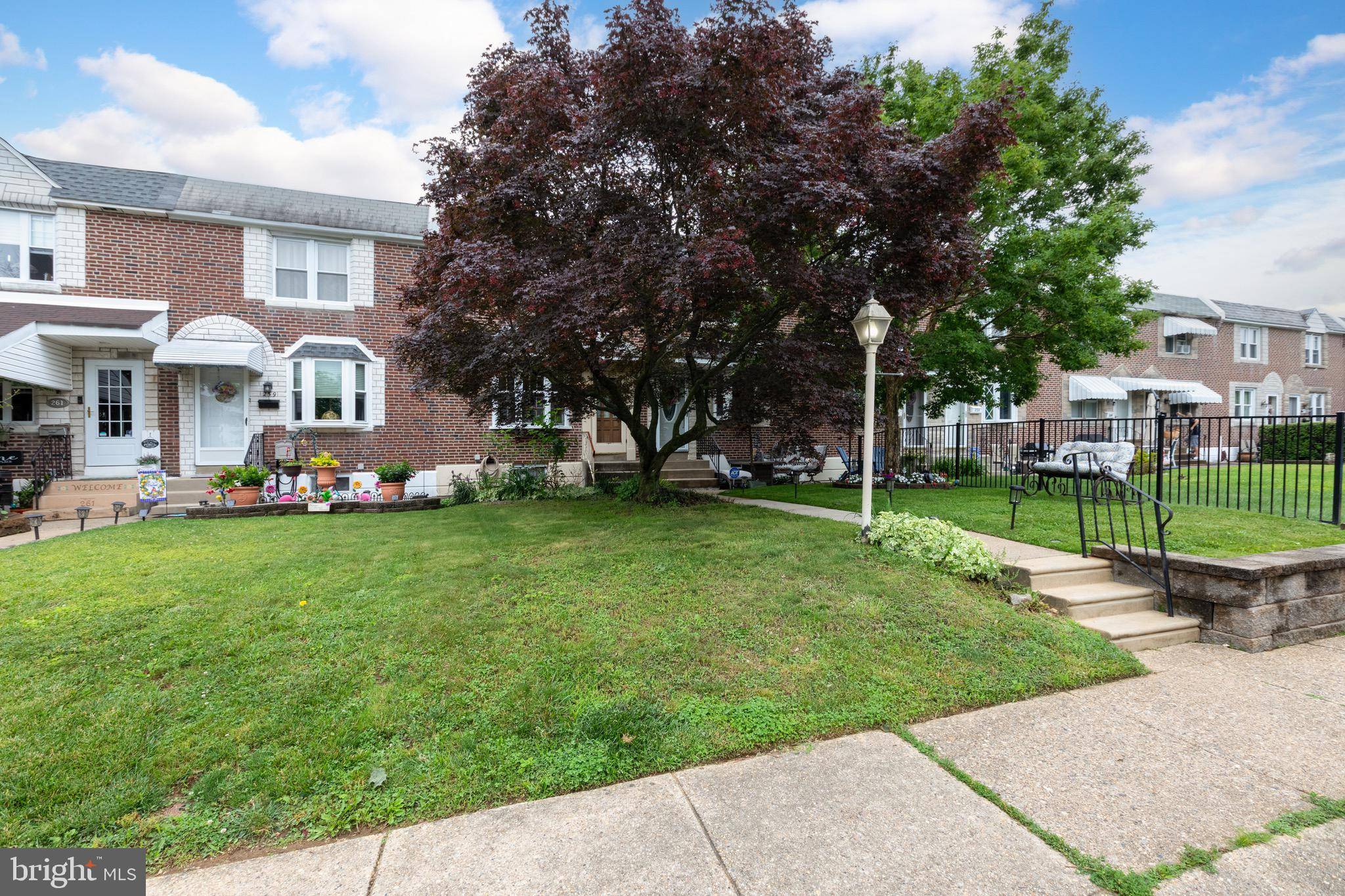 257 WESTPARK LN, Clifton Heights, PA 19018