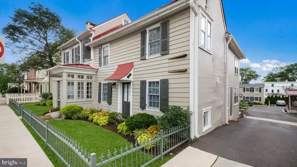 Doylestown, PA 18901,112 E STATE ST #6