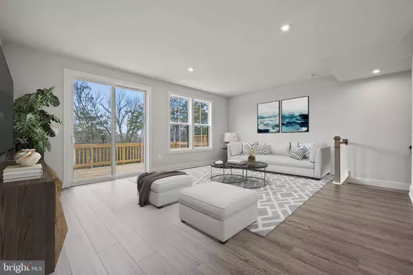 Upper Marlboro, MD 20774,10945 REUNION LN