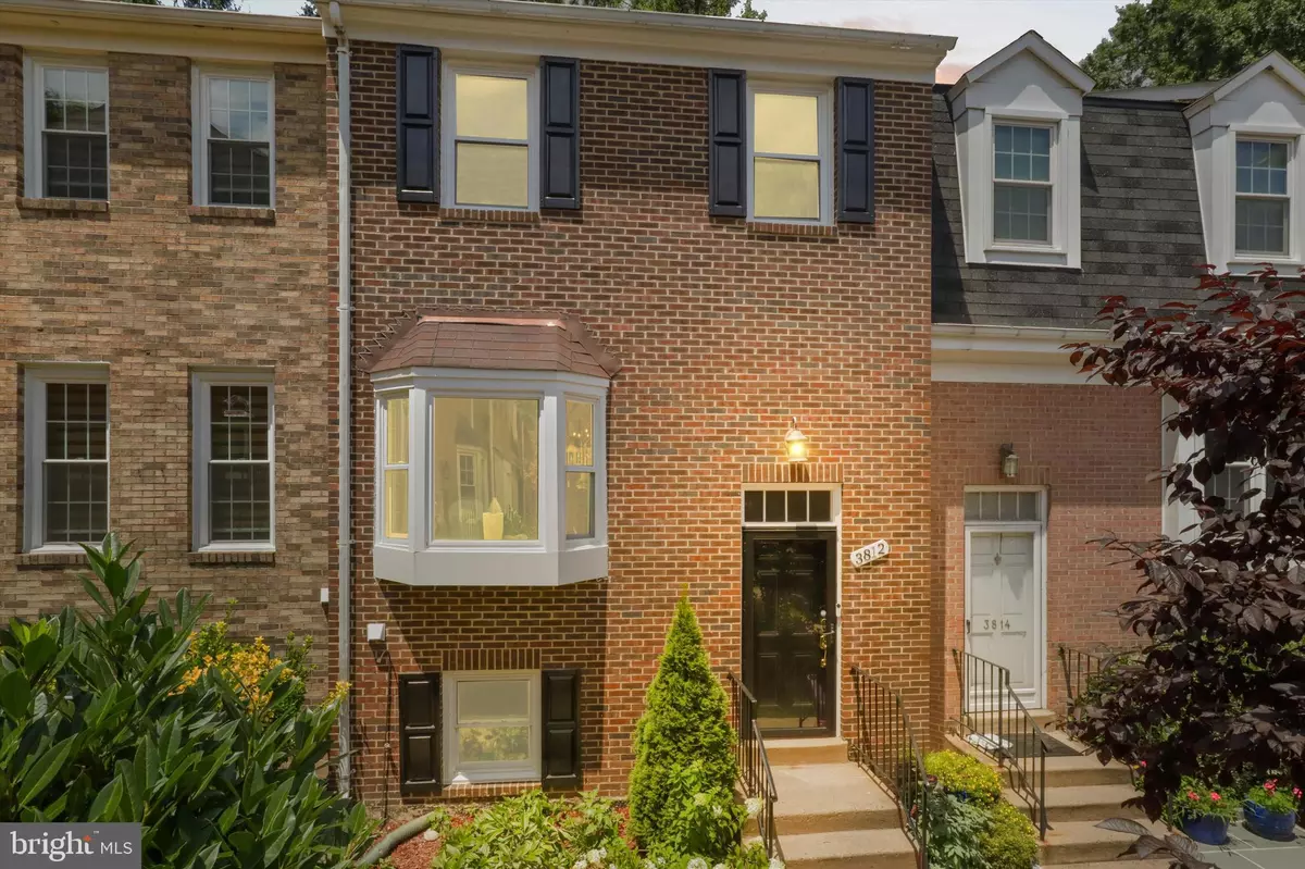 Alexandria, VA 22305,3812 BRIGHTON CT