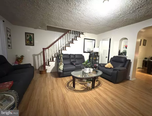 Philadelphia, PA 19149,1548 LARDNER ST