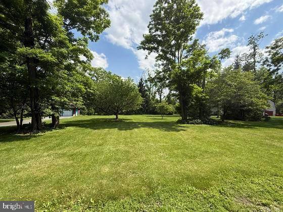 Carlisle, PA 17015,14 WOODCREST DR