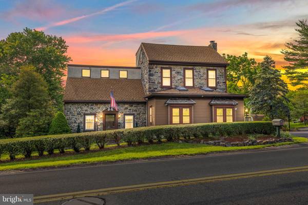 1445 FARMINGTON AVE, Pottstown, PA 19464