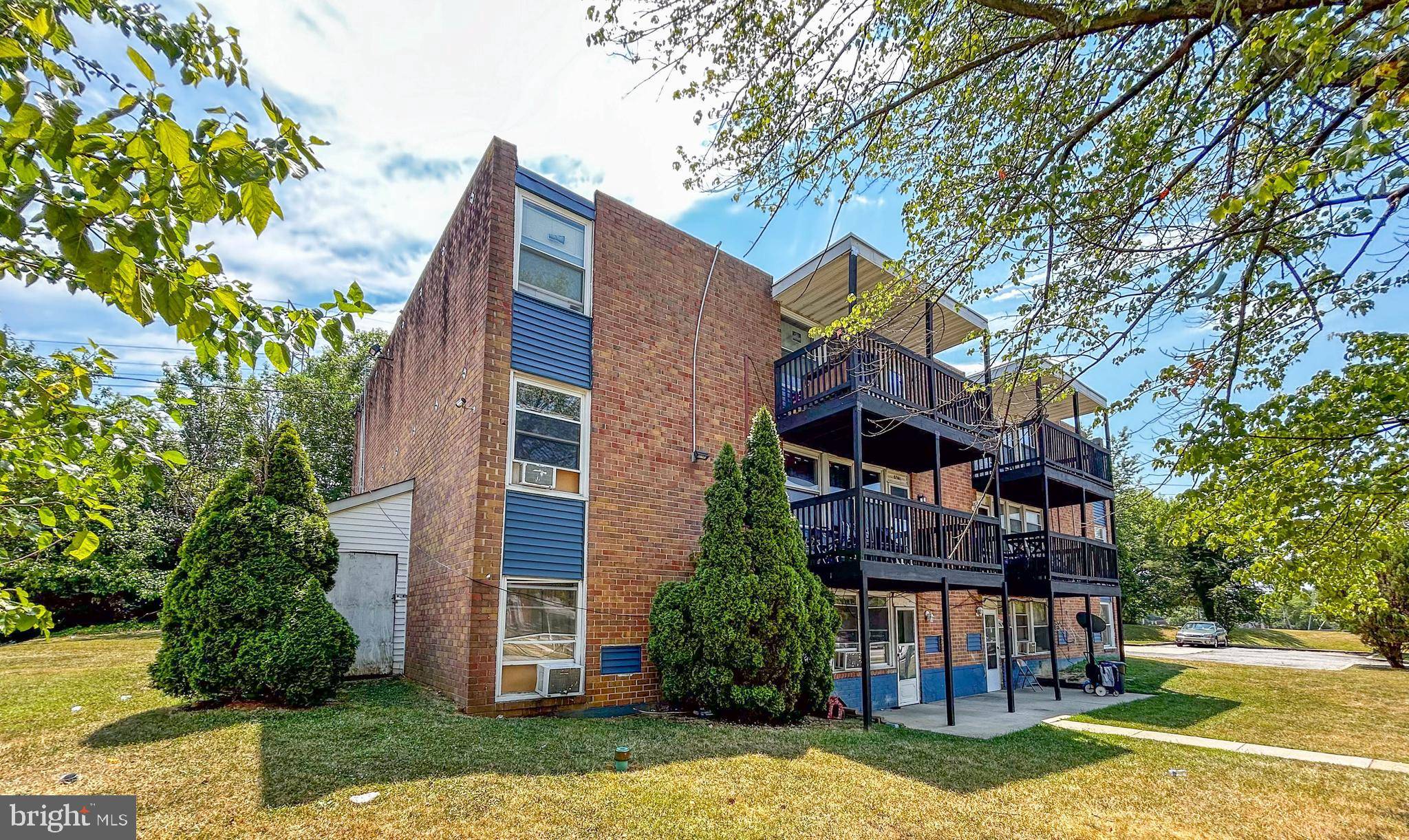 5461 CEDONIA AVE, Baltimore, MD 21206