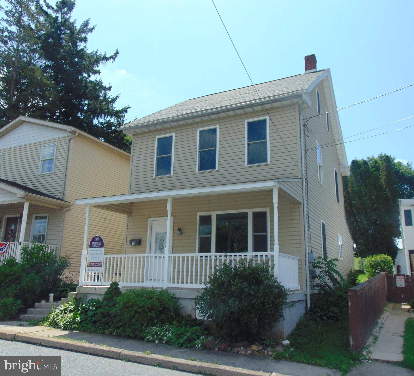 359 S WAYNE ST, Orwigsburg, PA 17961