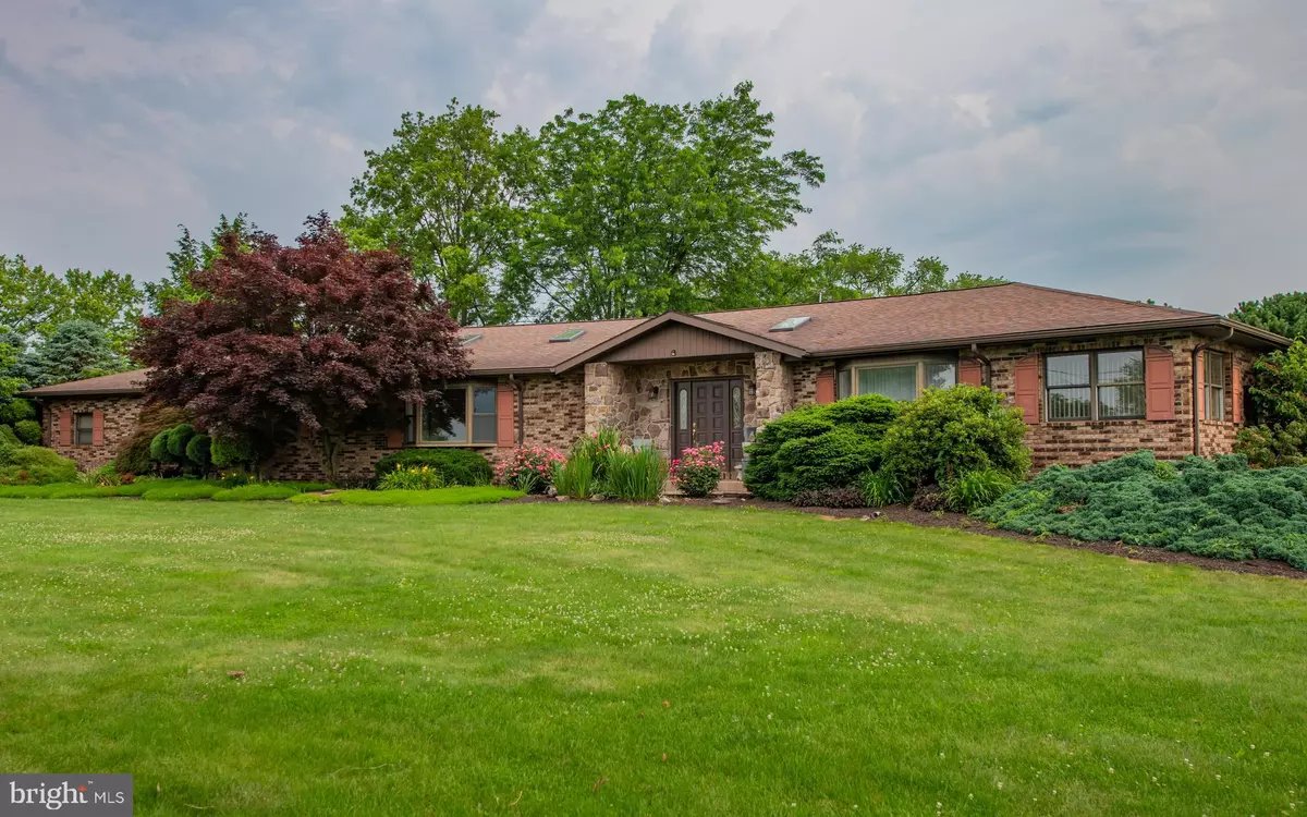Mill Hall, PA 17751,727 RIDGE ROAD