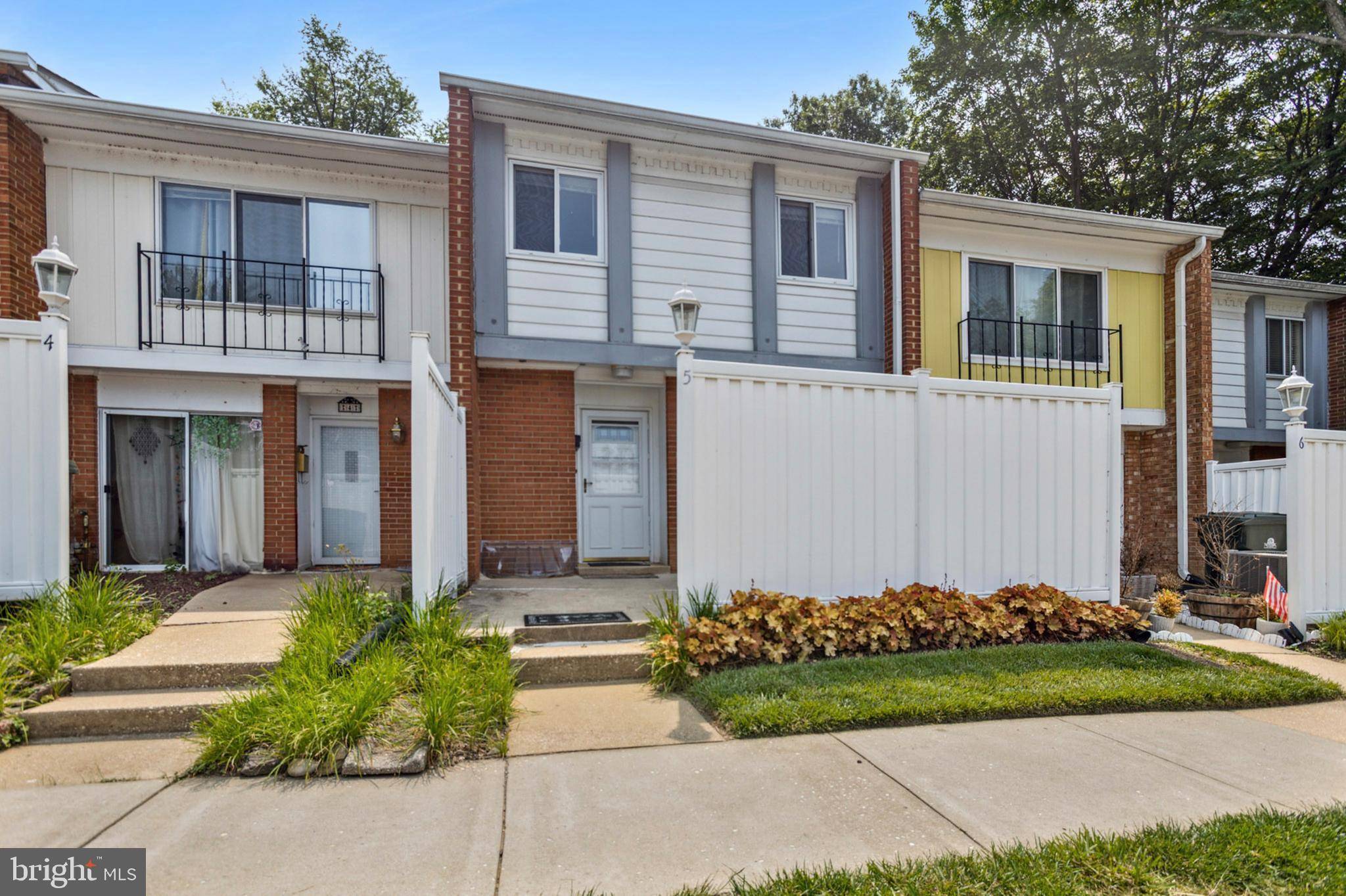 Newark, DE 19713,5 CORNWALLIS SQ #C05