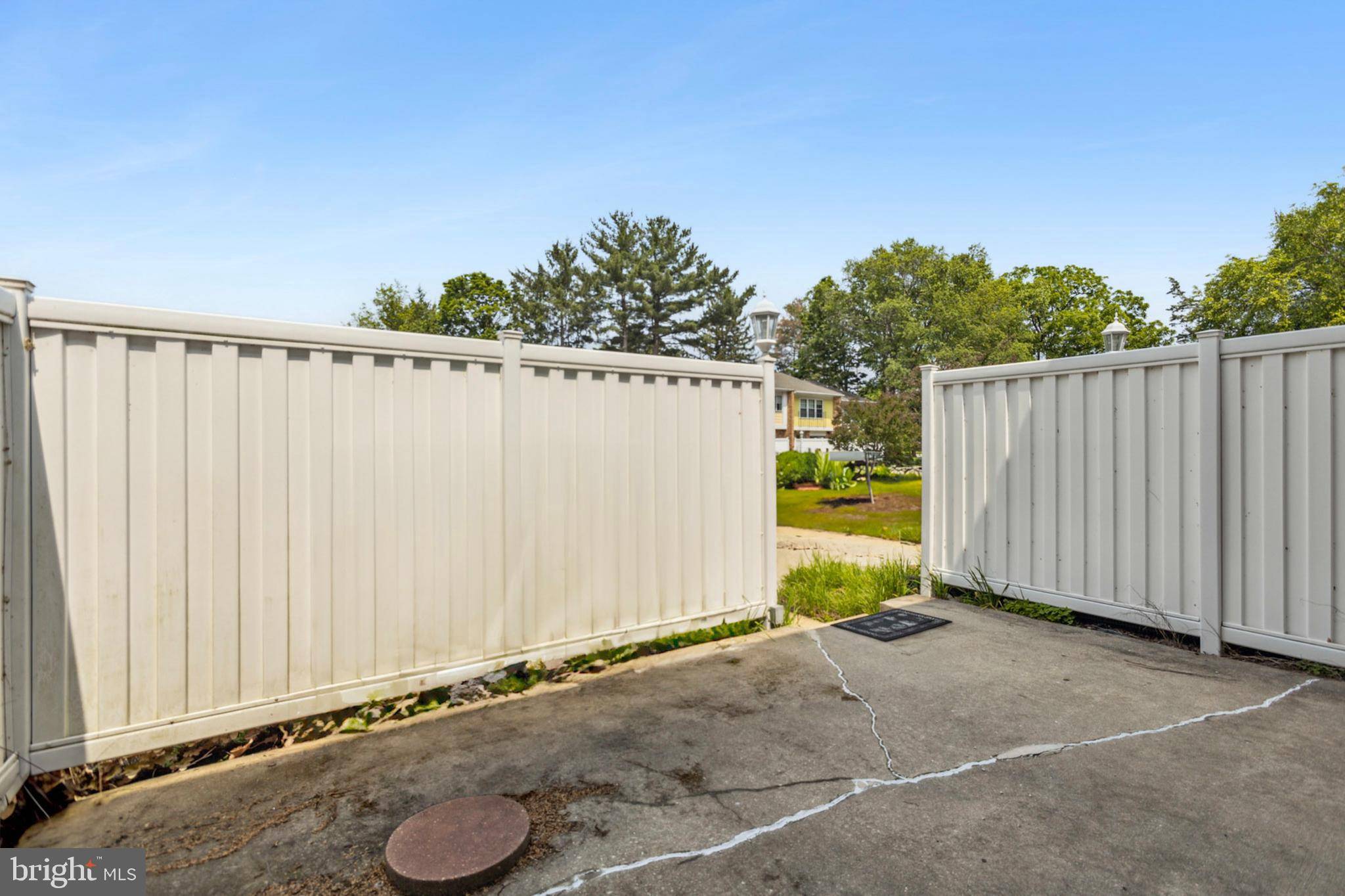 Newark, DE 19713,5 CORNWALLIS SQ #C05