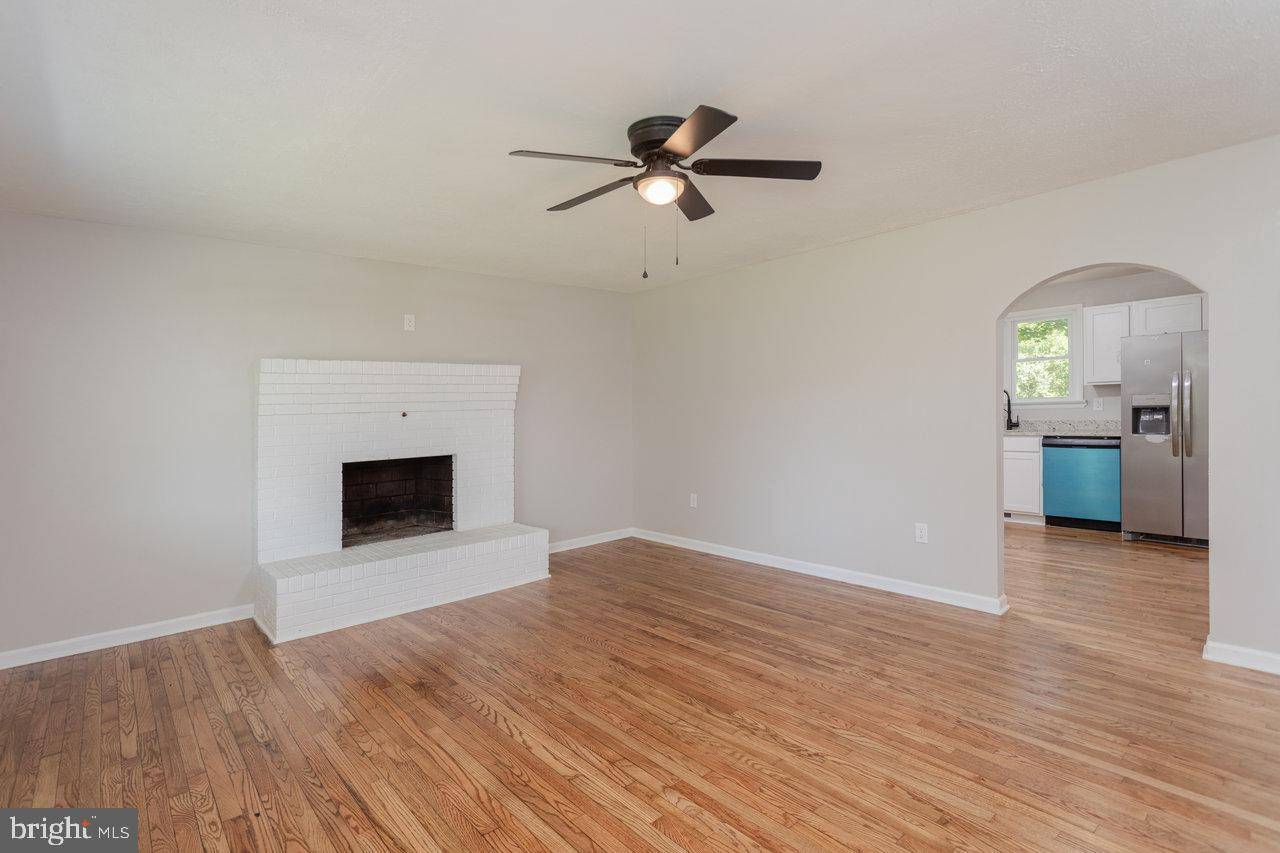 Luray, VA 22835,1678 PINEY HILL RD