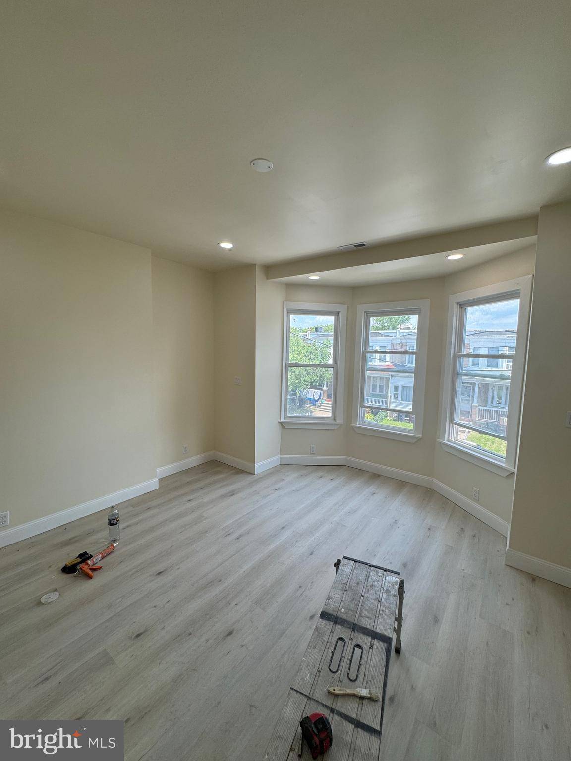 Wilmington, DE 19802,2215 N PINE ST