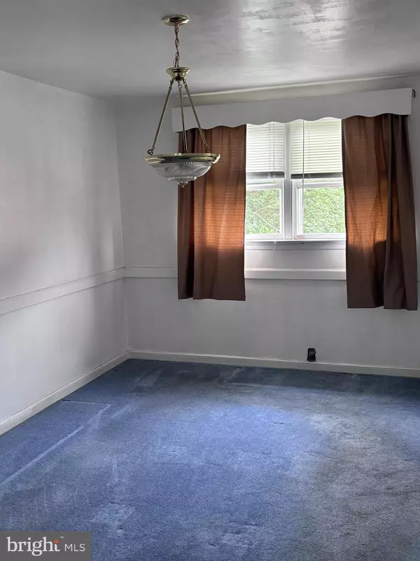Upper Darby, PA 19082,7952 ARLINGTON AVE