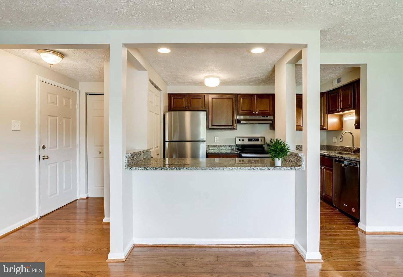 8385-H BROCKHAM DR #H, Alexandria, VA 22309