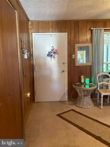 Ocean City, MD 21842,718 MOORING RD #B203