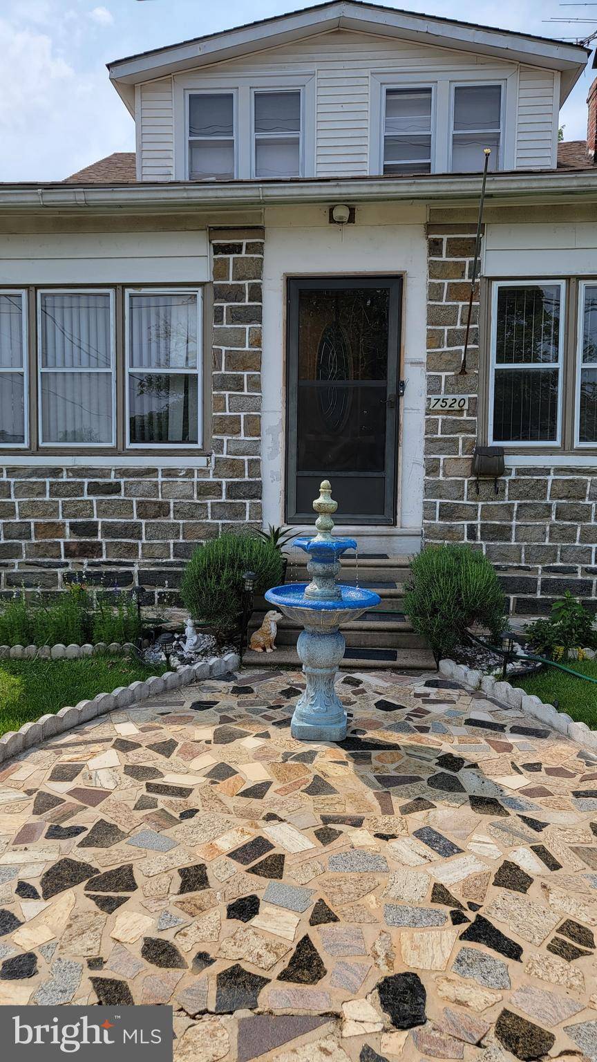 Philadelphia, PA 19111,7520 DUNGAN RD