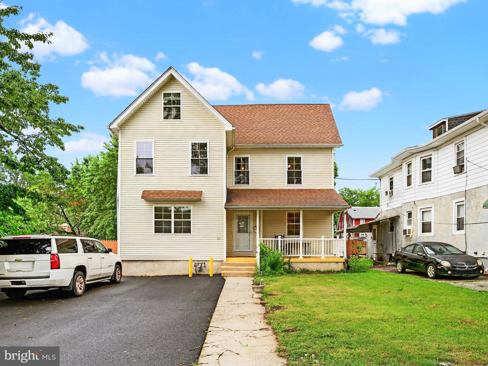 26 N ACADEMY AVE, Glenolden, PA 19036