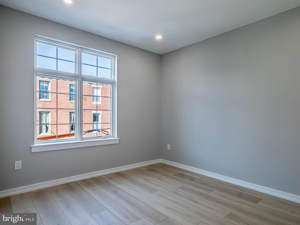Philadelphia, PA 19147,769 S 10TH ST #3C
