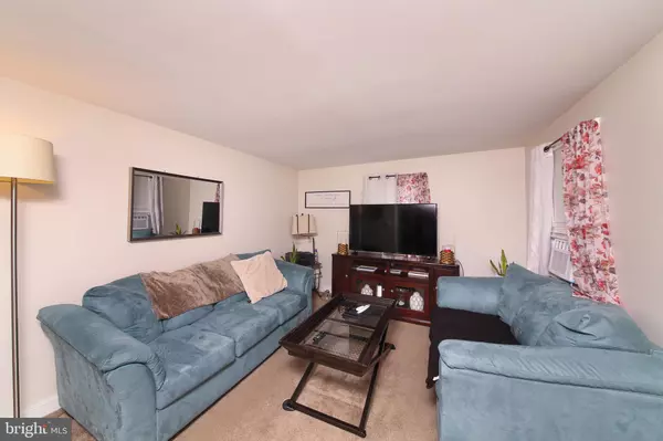 Morrisville, PA 19067,448 HILLCREST AVE