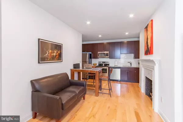 Philadelphia, PA 19107,1311 SPRUCE ST #UNIT 402
