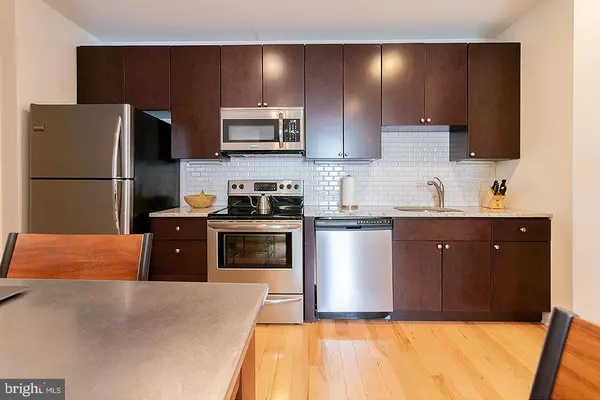Philadelphia, PA 19107,1311 SPRUCE ST #UNIT 402