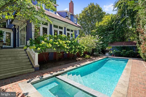 Chevy Chase, MD 20815,5 CHEVY CHASE CIR