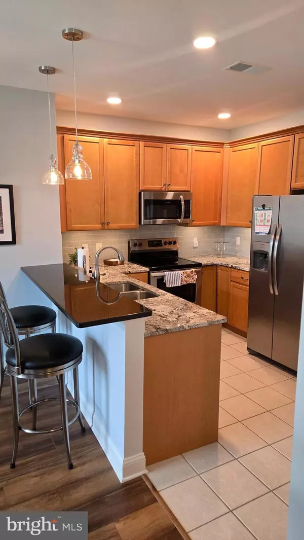 Newark, DE 19713,1000-UNIT FOUNTAINVIEW CIR #1406