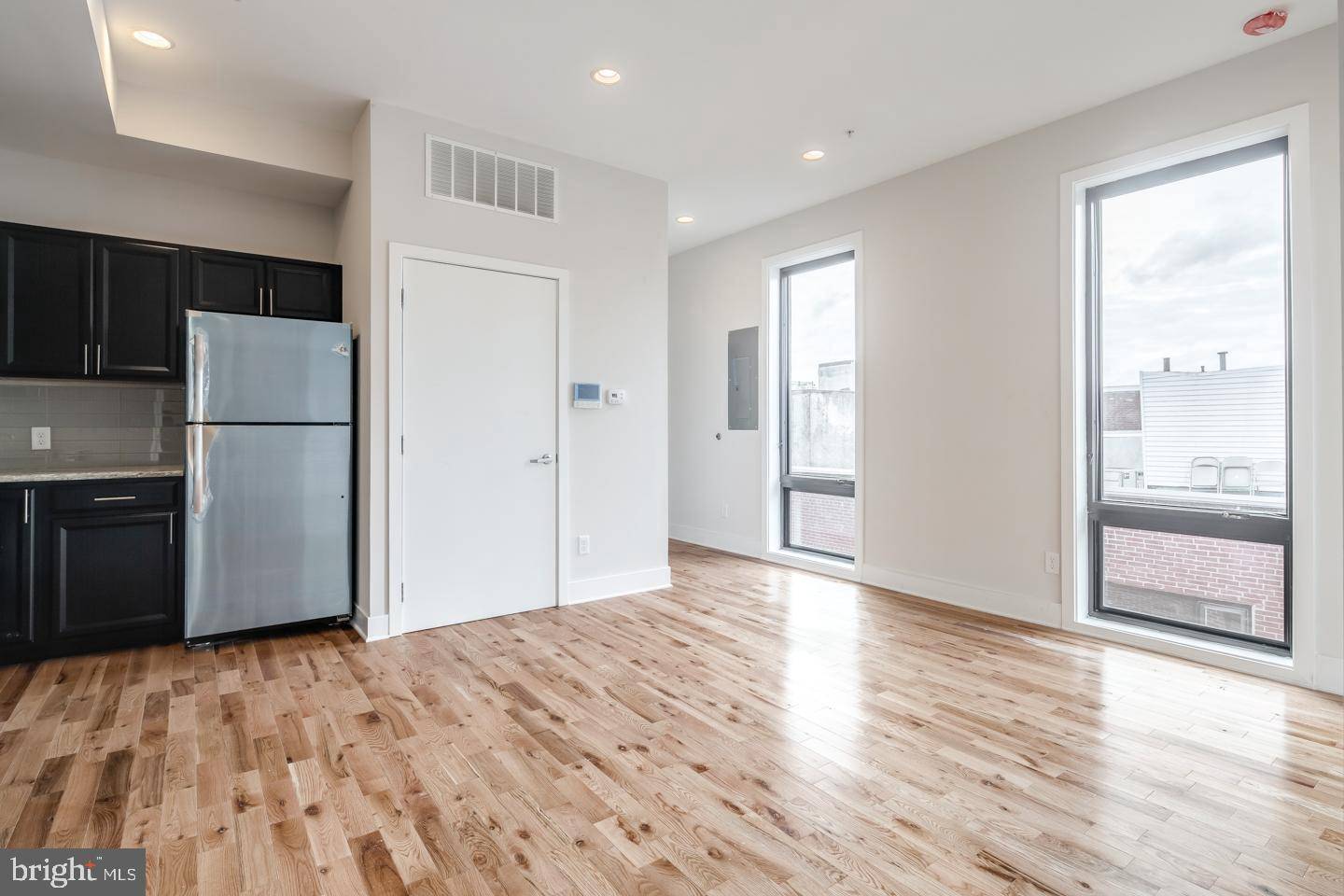 Philadelphia, PA 19147,514 SOUTH ST #201