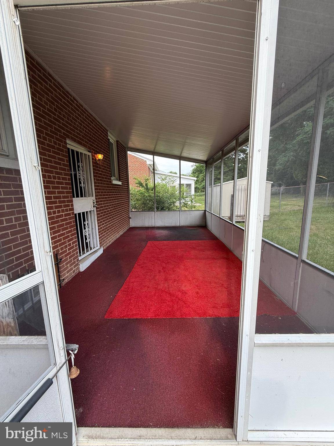 Temple Hills, MD 20748,2521 SAINT CLAIR DR