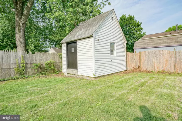 Thorofare, NJ 08086,257 S UNION AVE