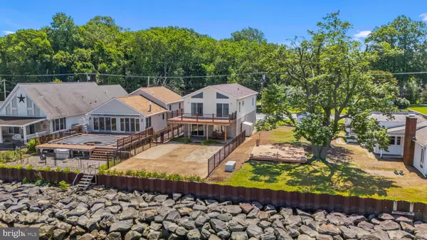 Pennsville, NJ 08070,187 N RIVER DR