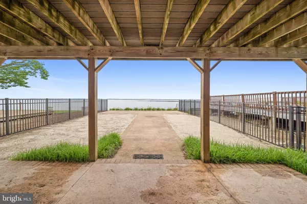 Pennsville, NJ 08070,187 N RIVER DR