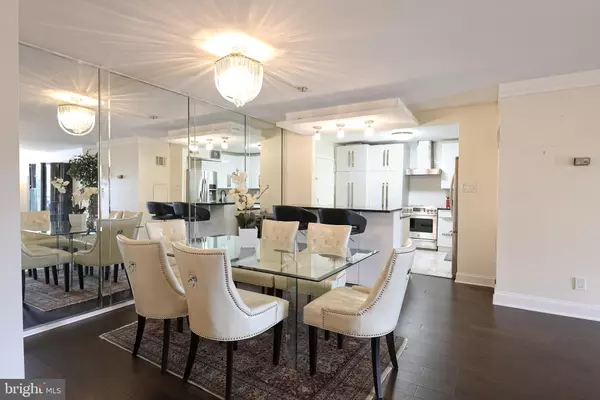 Mclean, VA 22102,1800 OLD MEADOW RD #804