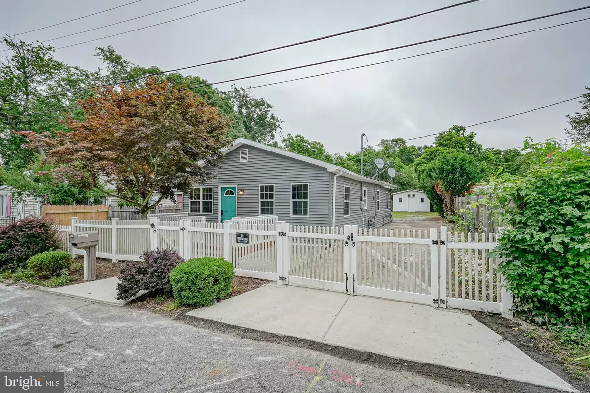 Bridgeton, NJ 08302,11 SUNSET LN