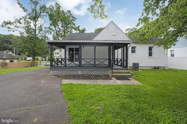 Haddon Heights, NJ 08035,2021 MAPLE AVE