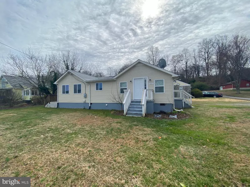 5472 RIVERVIEW DR, King George, VA 22485