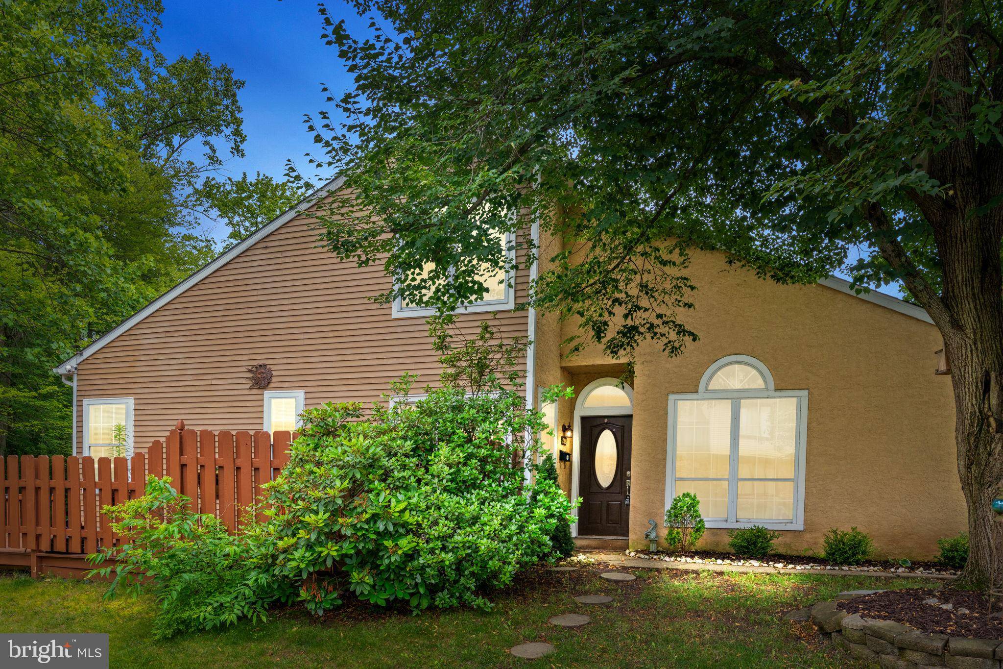2109 STURBRIDGE CMN, Holland, PA 18966