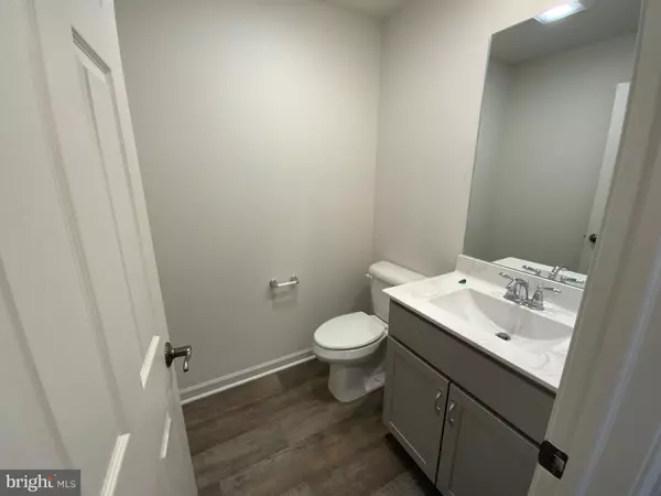 Harrisburg, PA 17112,7258 WHITE OAK BLVD