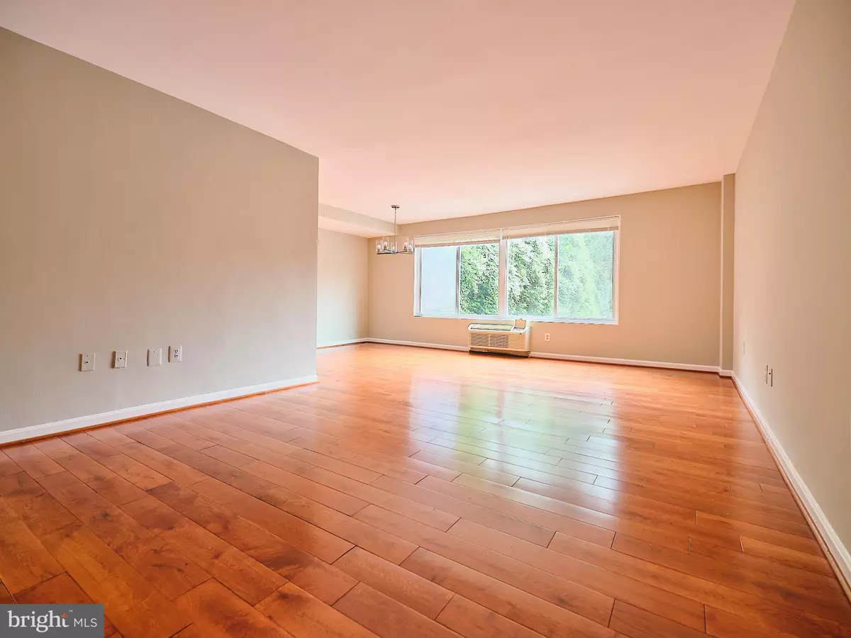 Washington, DC 20007,4114 DAVIS PL NW #219