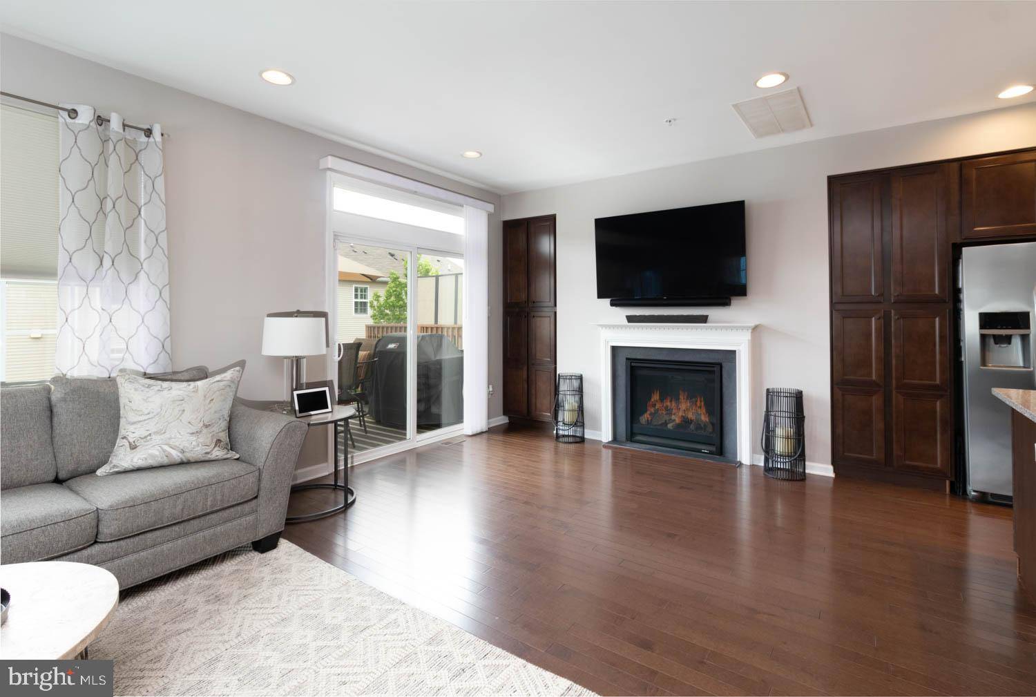 Langhorne, PA 19047,29133 HICKORY LN