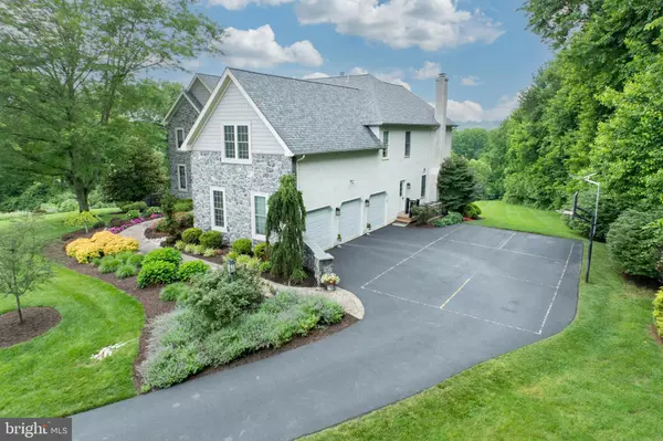 West Chester, PA 19382,893 GLENDALE LN