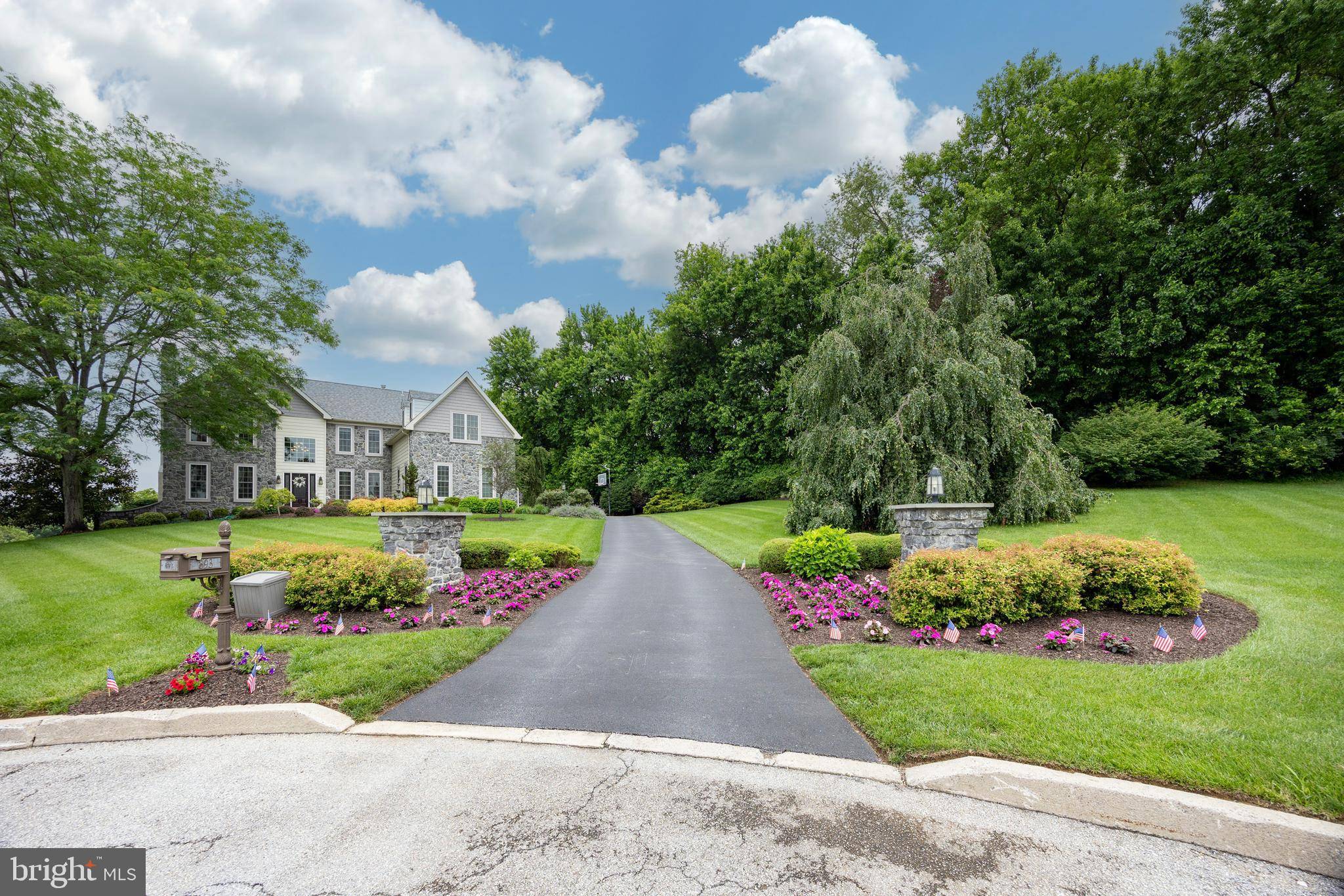 West Chester, PA 19382,893 GLENDALE LN
