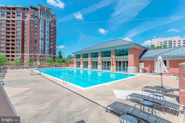 Rockville, MD 20852,5809 NICHOLSON #803