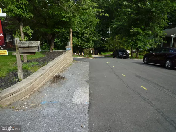 Baltimore, MD 21228,15 UNIVERSITY AVE