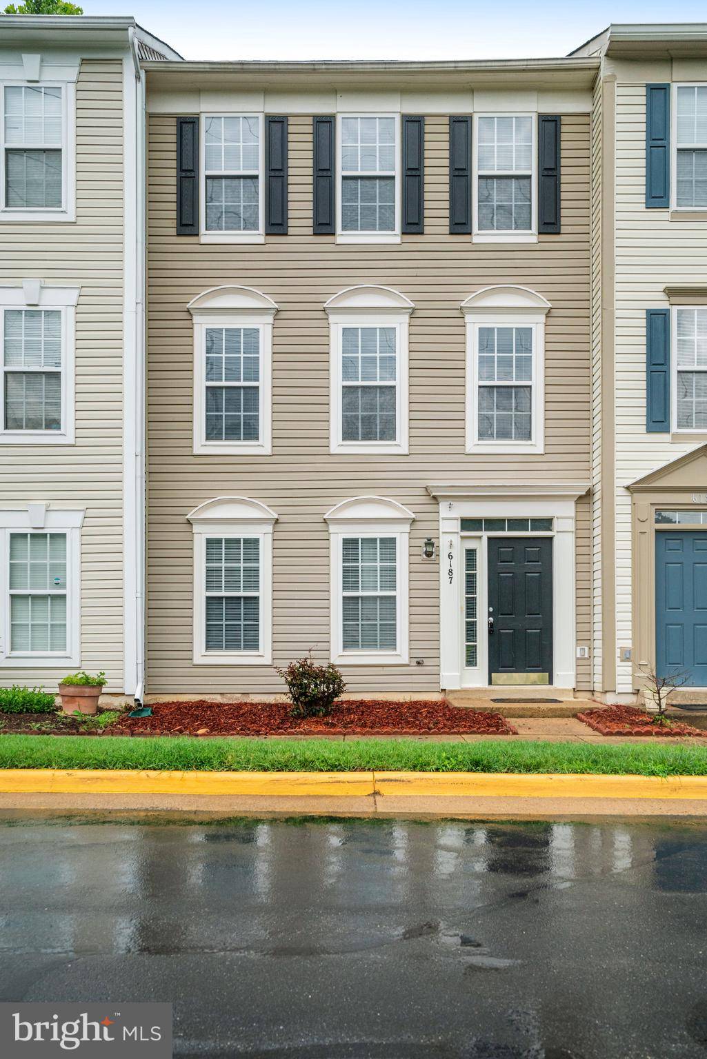 Alexandria, VA 22315,6187 LES DORSON LN
