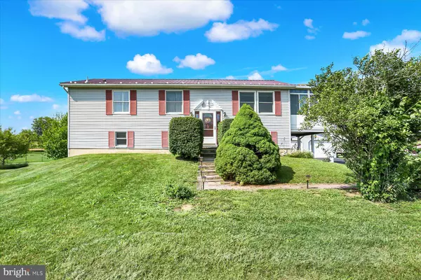Carlisle, PA 17015,417 CROSSROAD SCHOOL RD