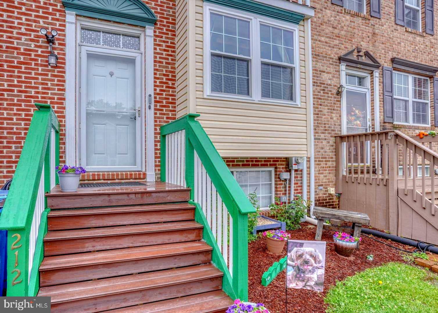 Elkton, MD 21921,212 MIKE DR